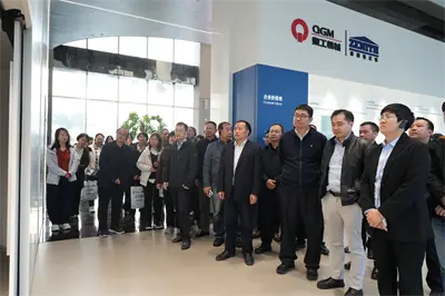 Le 4e Comité technique national pour la normalisation des machines et de l'équipement de construction sur Quangong Co., Ltd.