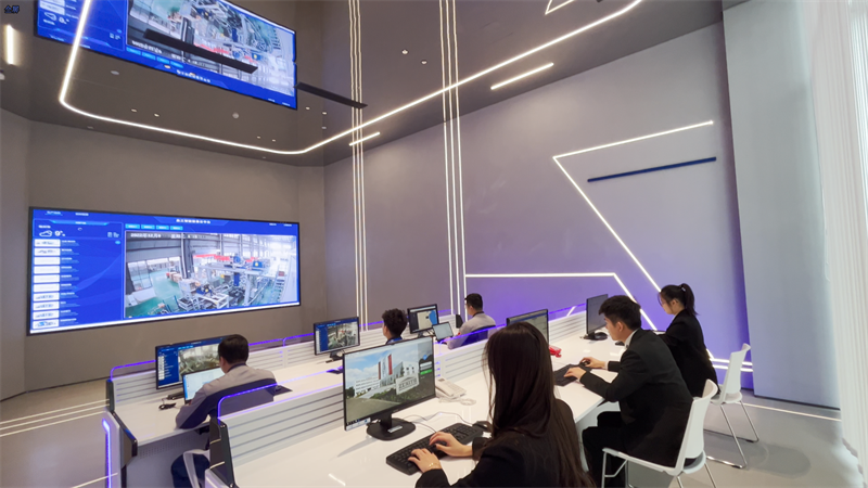 QGM Machinery : Cultiver profondément son activité principale depuis plus de 40 ans, être à la pointe de l'innovation et se développer à l'échelle mondiale dans une perspective internationale.