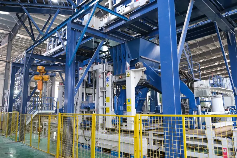 Pourquoi les blocs de béton sont-ils de mauvaise qualité ? 7 causes courantes et comment les machines à blocs QGM les résolvent