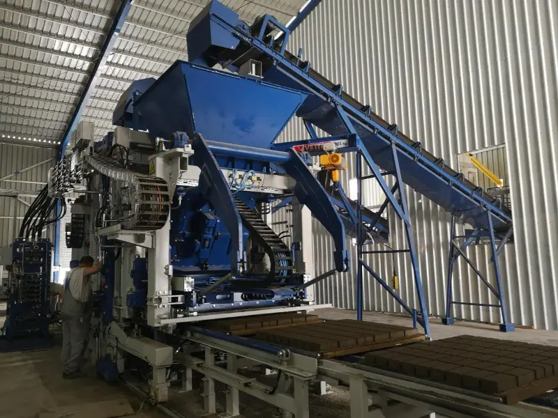 Prise en charge complète du cycle de vie des machines à blocs : comment QGM aide les fabricants à maximiser les performances de production