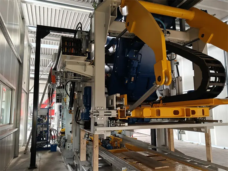Machines automatiques de fabrication de blocs pour l'industrie du béton d'Amérique du Sud